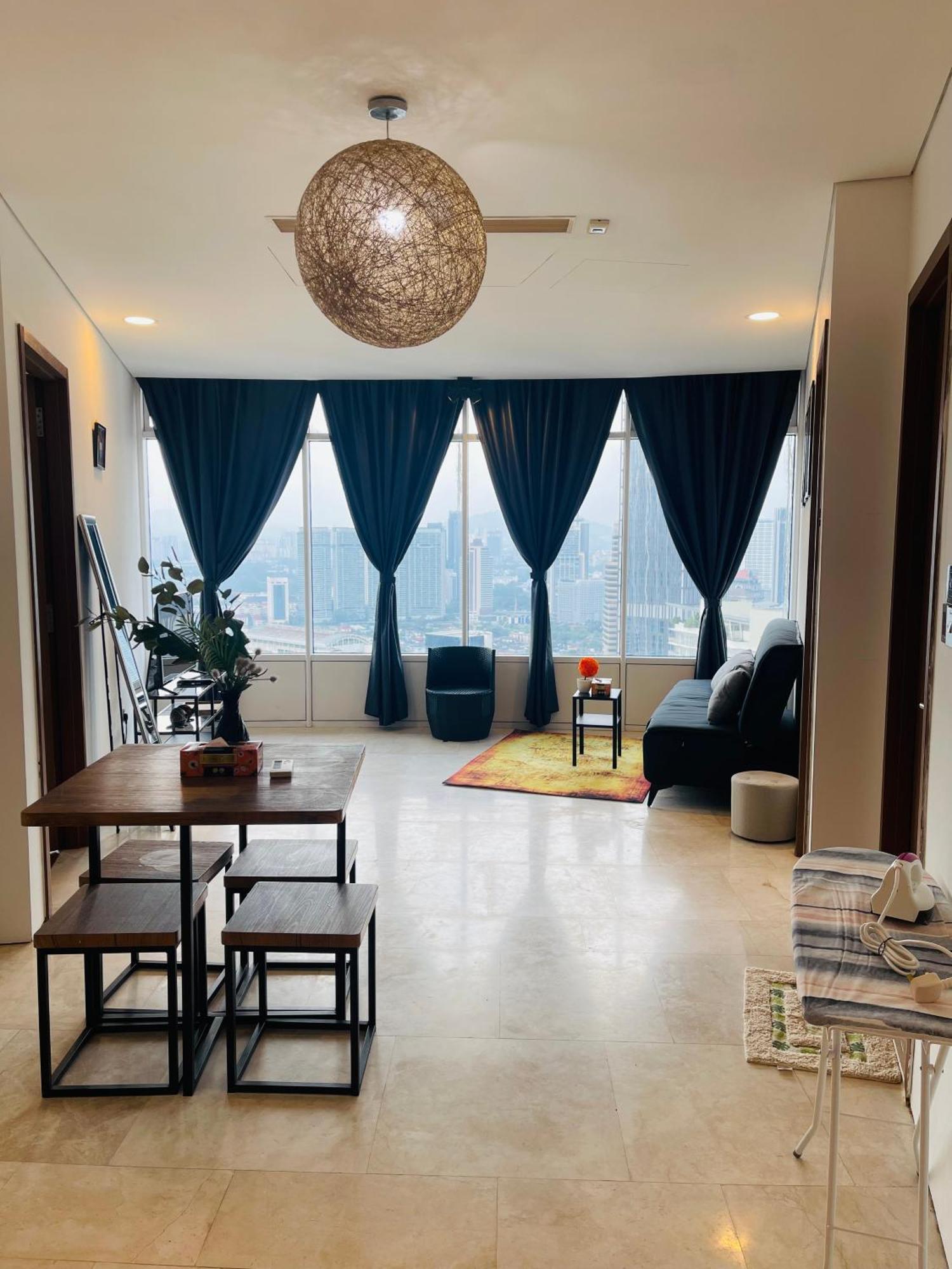 Vortex Suites Klcc By Yashrib 쿠알라룸푸르 외부 사진